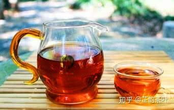 龙藏普洱茶：古树韵味，岁月沉淀，品茗新境界