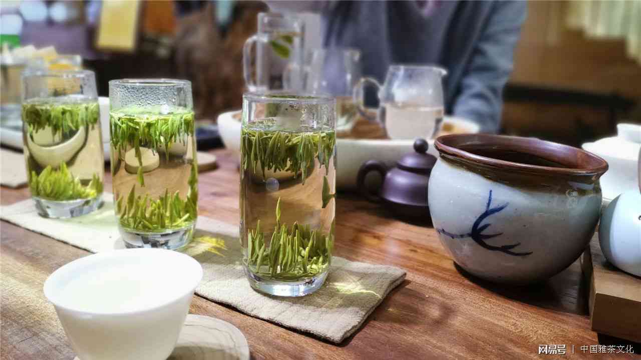 春茶宴：品味浓春意，探讨浓茶价格与品质之间的关系