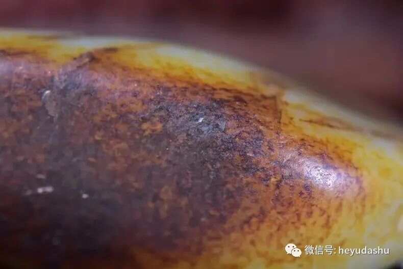 出土的和田玉清洗及把玩方法解析：硬度是否受沁色影响？