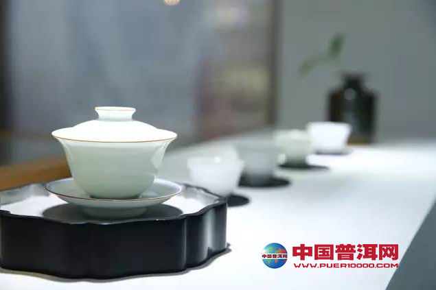 仙家茶业：品茗之道，探索茶文化的奥秘与技巧