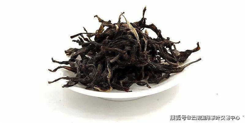 茶梗的妙用：解析普洱茶中茶梗的多重好处