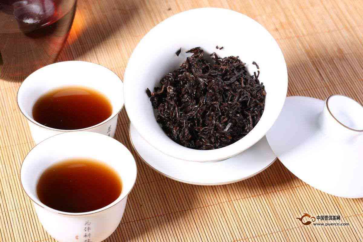 冰岛普洱茶是红茶吗？还是白茶？为什么？同时，冰岛普洱茶属于熟茶吗？