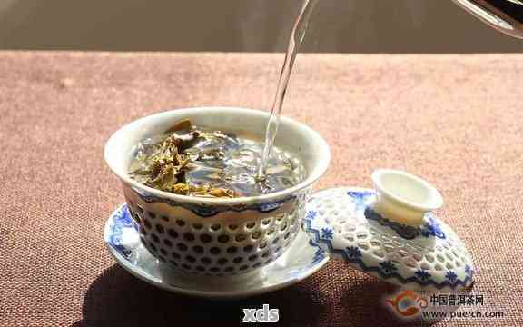 普洱茶泡茶的水：掌握正确方法，让茶香更浓