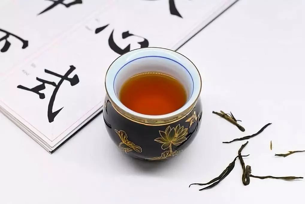 大益普洱茶的健益处：为什么你应该每天都喝一杯