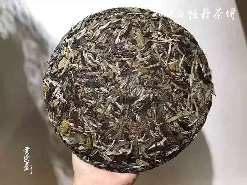 普洱茶饼可以撬开喝吗？如何保存撬开后的普洱茶饼？