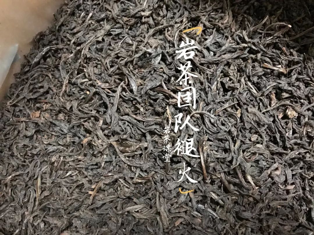 普洱茶包装内的保质期：何时失效？如何妥善保存以长其使用寿命？