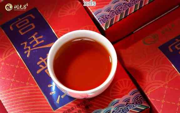 2016年宫廷级普洱熟茶：精选古树原料，醇厚口感的秘密揭秘