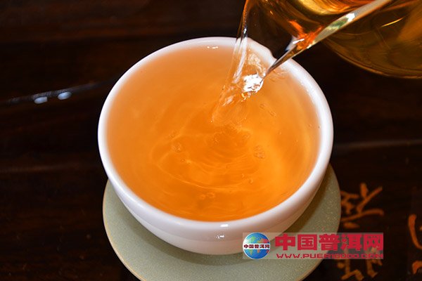 王霞普洱茶熟茶：品质、口感、功效与泡法全方位解析