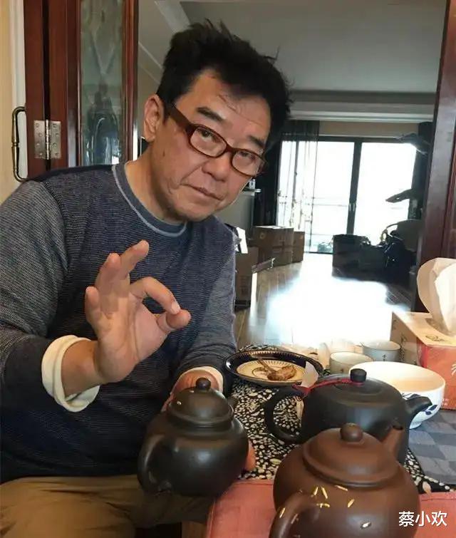 李立群茶壶：从亿到碎，紫砂壶的传奇故事