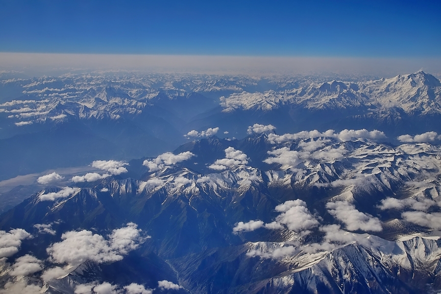 青海玉树昆仑山口景区：青海昆仑山的自然奇观