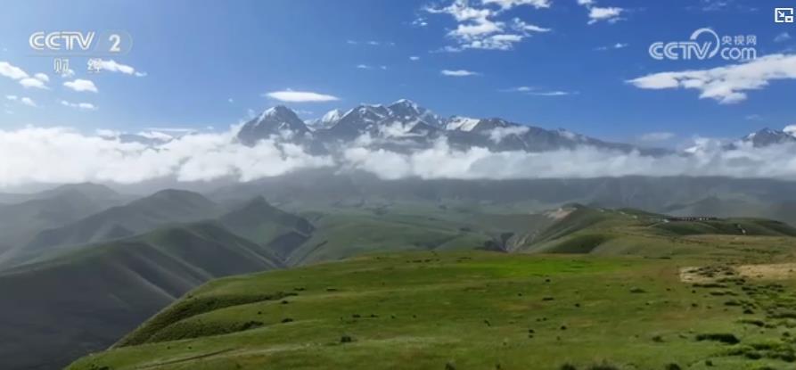 青海昆仑山玉石矿山：探秘世界著名的玉石资源与开发利用