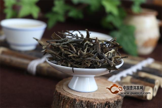 不是茶饼的普洱茶：好喝、种类、泡法、功效与作用详解