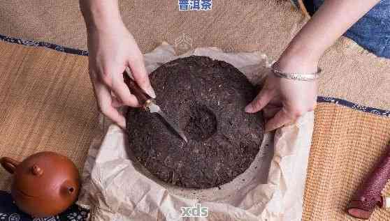 普洱茶拆茶饼：如何正确拆解与品鉴？