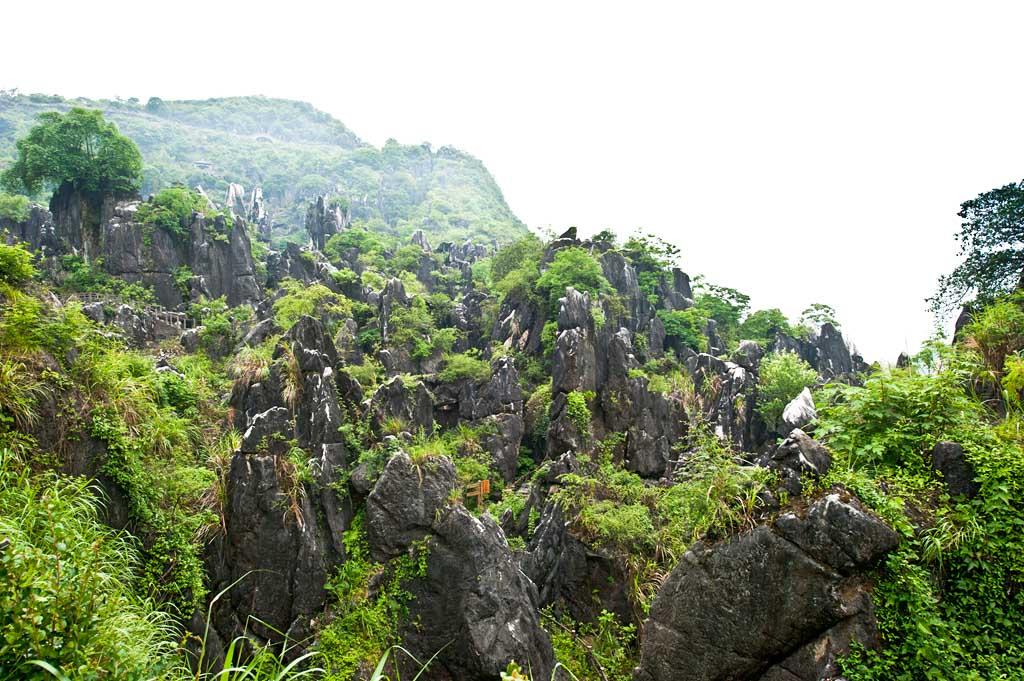 探索张家界：寻找更佳玉石购物基地及相关信息