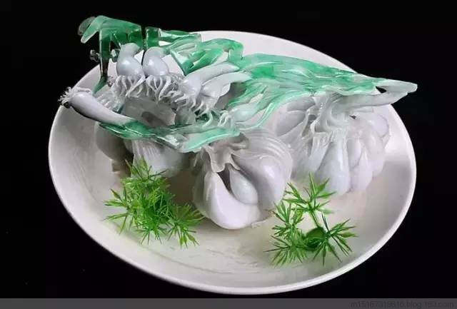 翡翠冰芙蓉：一种令人着迷的传统美食的制作与欣赏