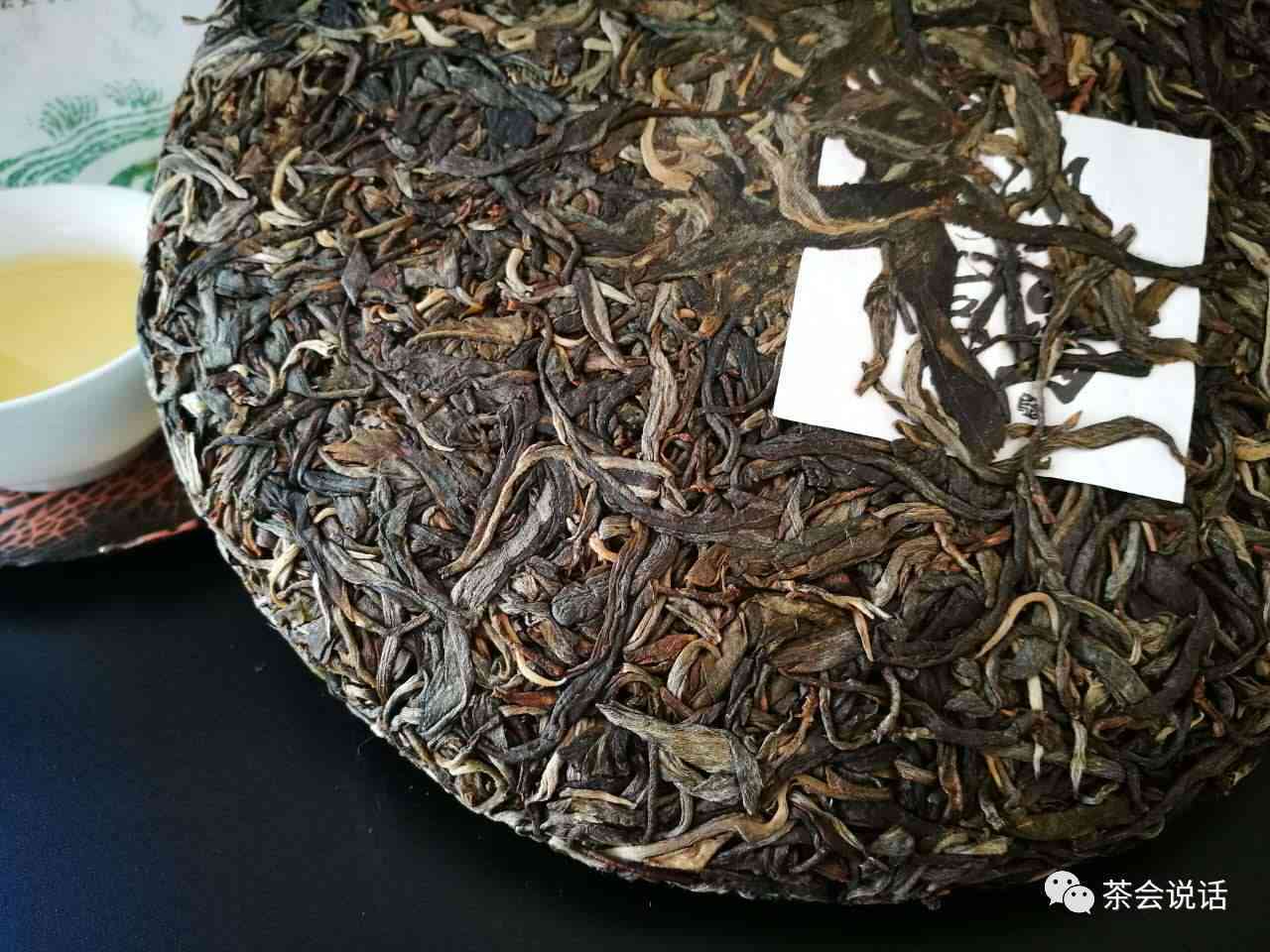 普洱茶的分类：木还是灌木？探讨其生长性与茶叶特性