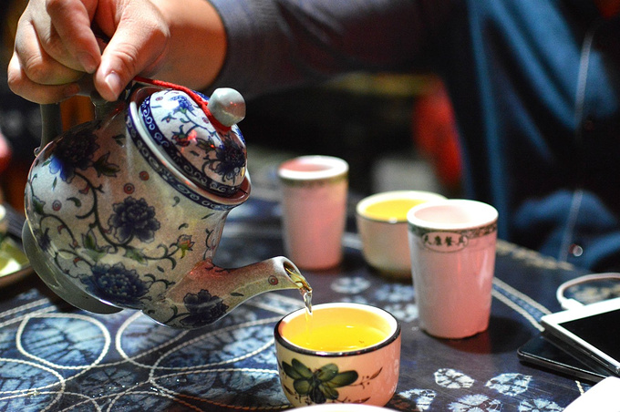 云南普洱茶饼：风花雪月系列对比与选购指南