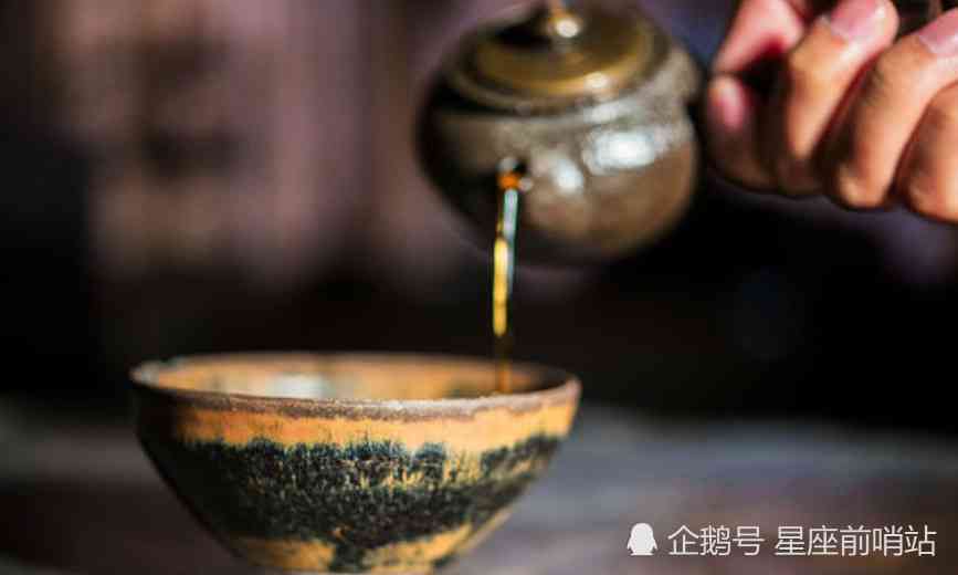 新 金骏眉凤尾茶：一种融合了经典与现代的精致茶艺体验