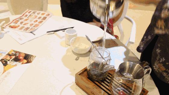 特色普洱茶：品味经典，感受港式风情