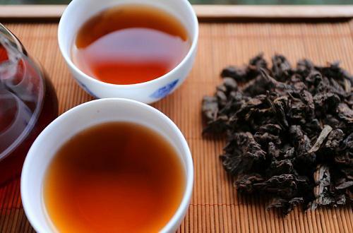 '普洱茶12万的茶是什么茶类，十二万一斤的茶叶叫什么？'