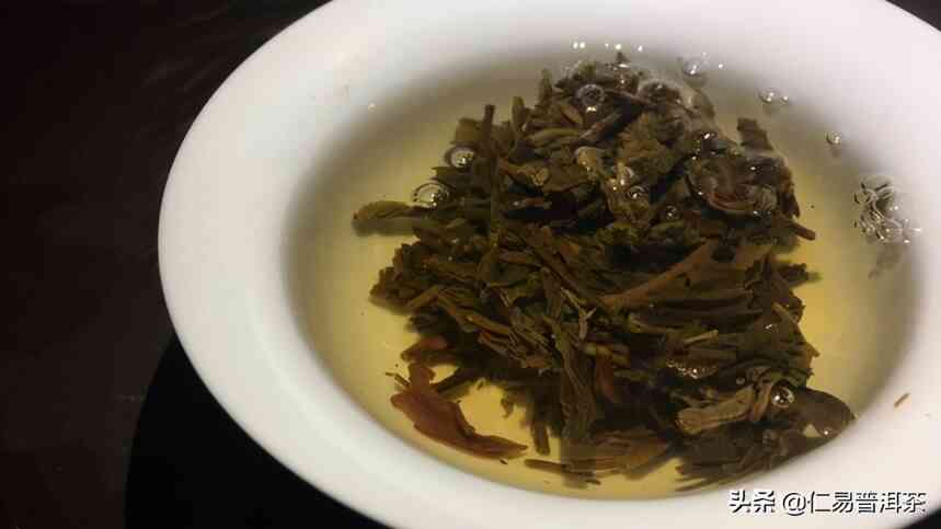 普洱茶价格真相揭秘：喝得起的普洱茶很便宜吗？