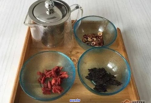 普洱茶里加枸杞：可行吗？为什么要这样做？枸杞和普洱的搭配有什么好处？