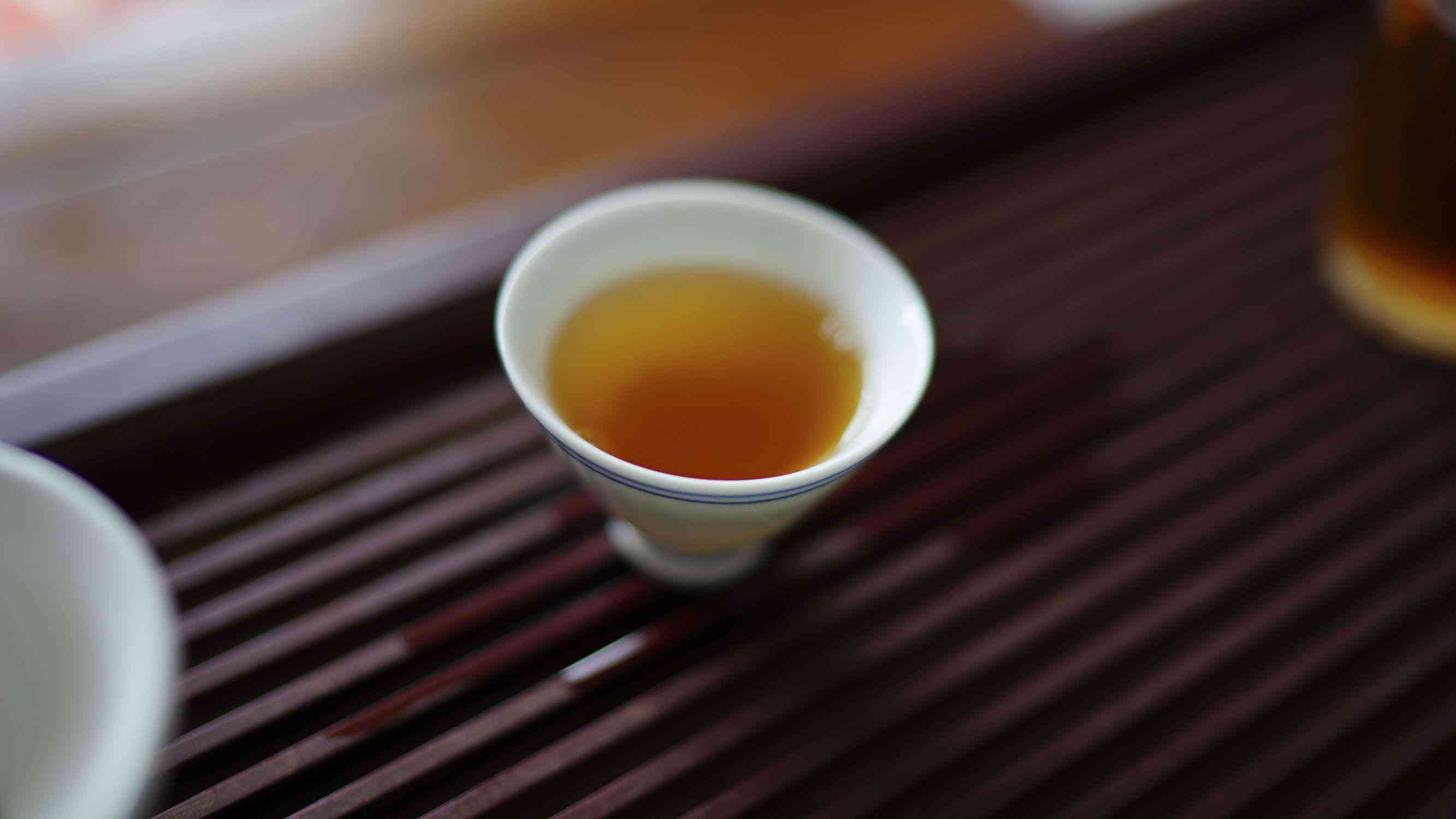 普洱茶是否添加色素？如何识别真正的原生态普洱茶？