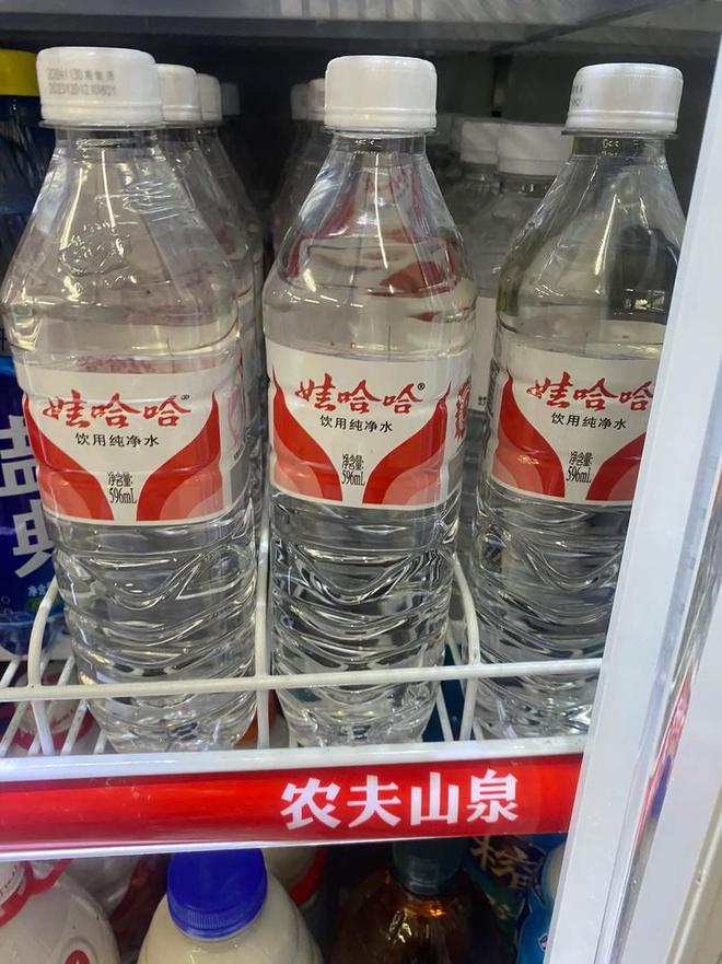 娃哈哈茶：源自天然，品味纯正