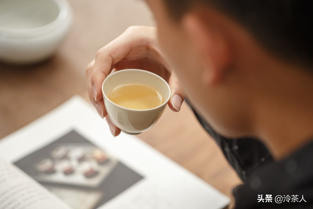 普洱茶四饮法：何时饮用效果？