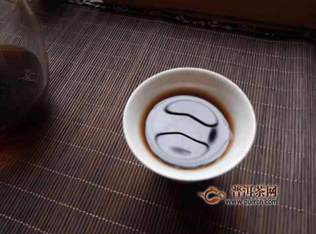 布朗春韵普洱茶357克：价格、品质与口感的全面解析 - 探索普洱茶的选择