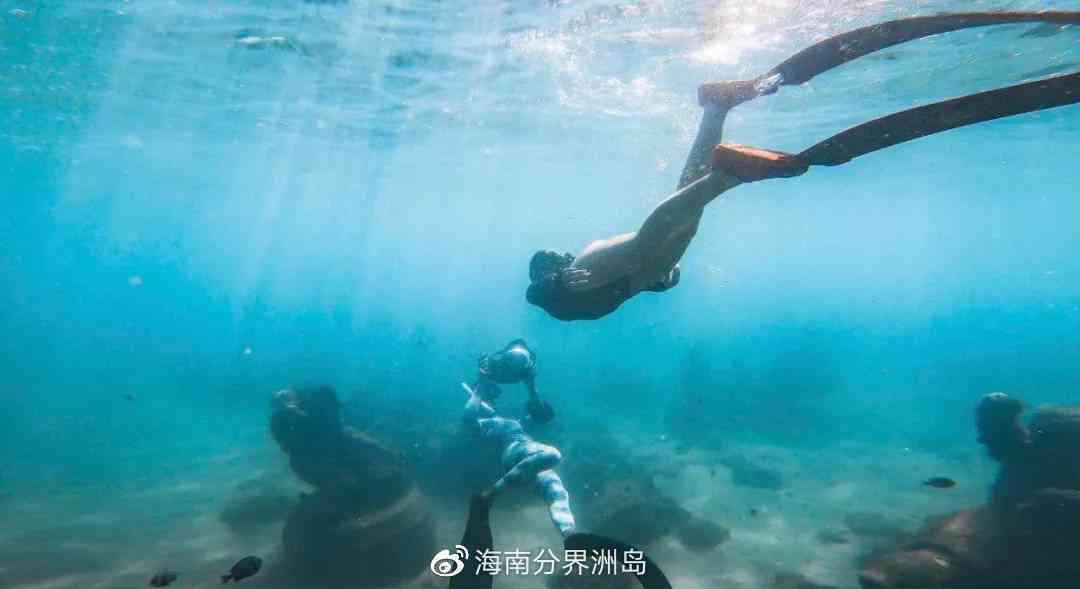 海边发现玉石宝藏：探索海洋中的瑰宝之旅