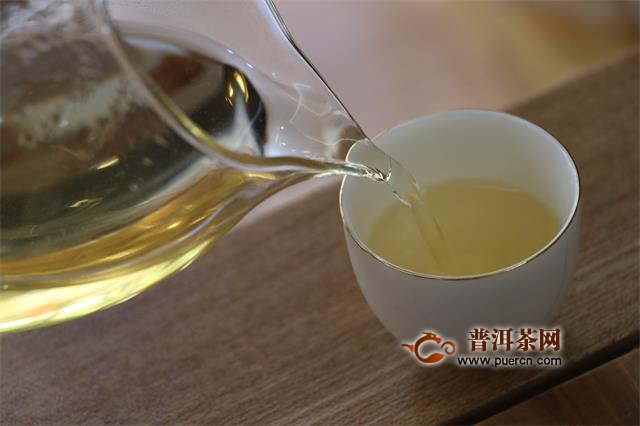 喝普洱的器皿：什么器皿最适合冲泡普洱茶？