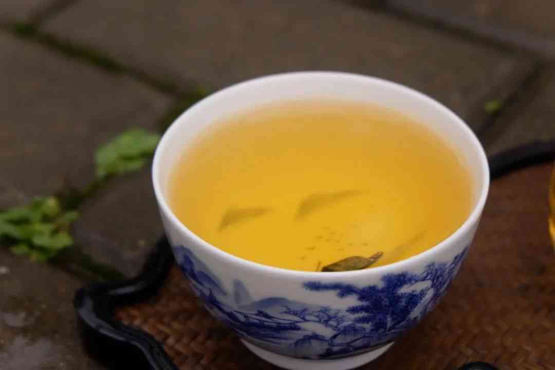 普洱茶乌金为什么贵些