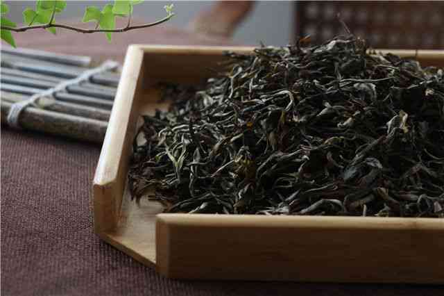 2008年生产的357克普洱茶曼松：珍藏版熟茶，独特陈香，古树茶韵