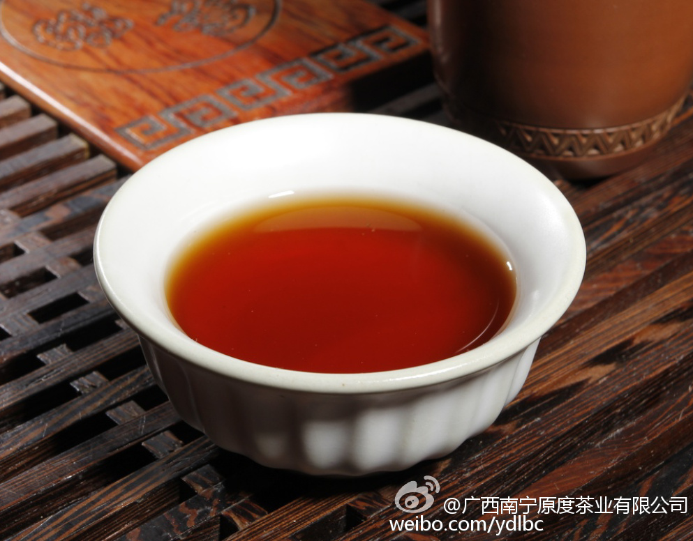 '普洱茶的制作原料与工艺：揭秘普洱茶是如何制作的'