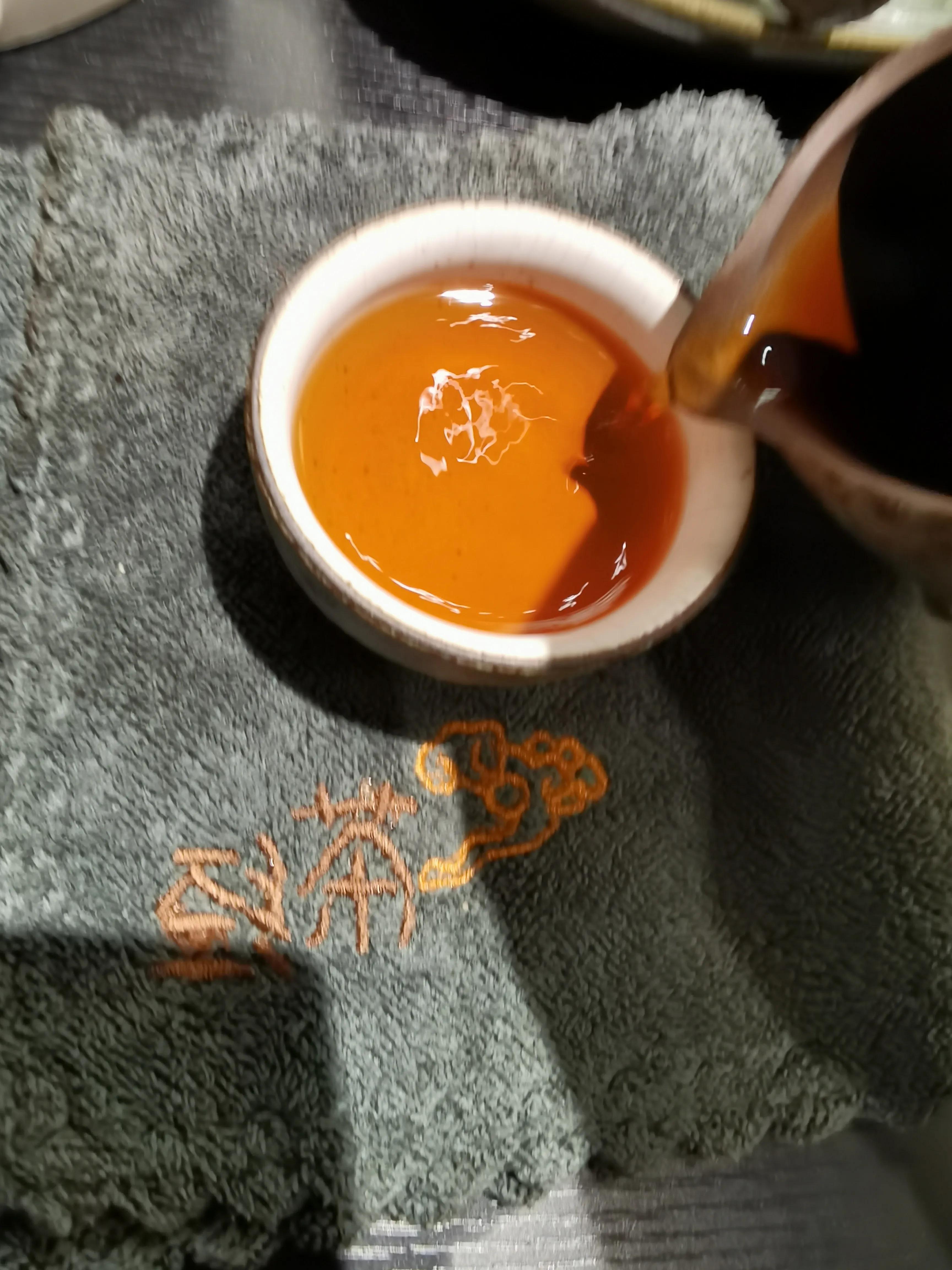 普洱茶年份与品质的关系：了解各种年份普洱茶的特点与价值