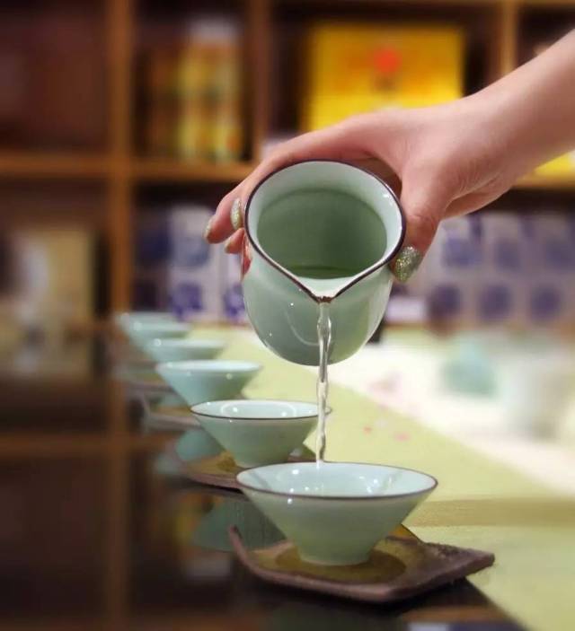 公道杯：茶艺神器？直接泡茶效果如何？