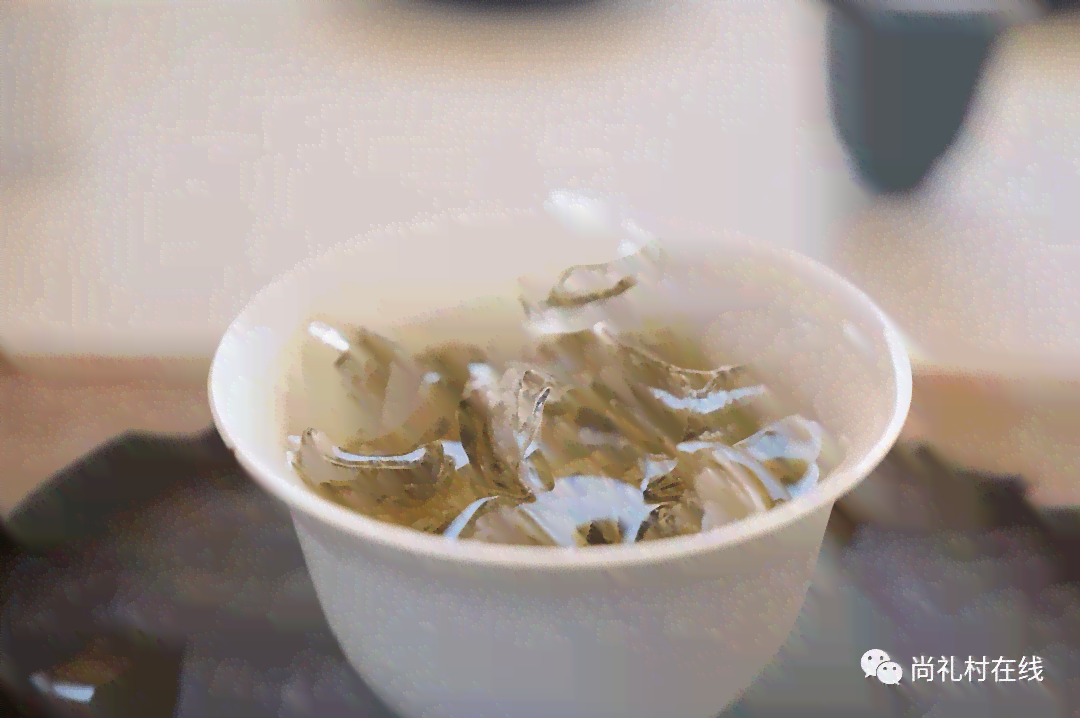 普洱茶冷泡法：如何制作一杯清凉美味的普洱冷泡茶？