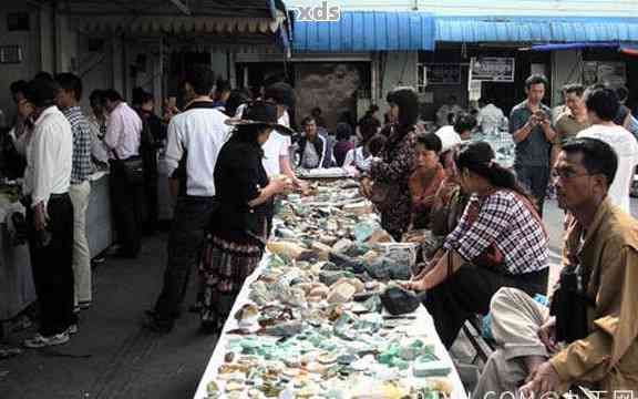 西安翡翠玉石交易市场：探索当地的玉石购物天堂