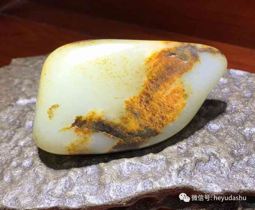 探究和田玉灰料的特征及其在玉器制作中的应用