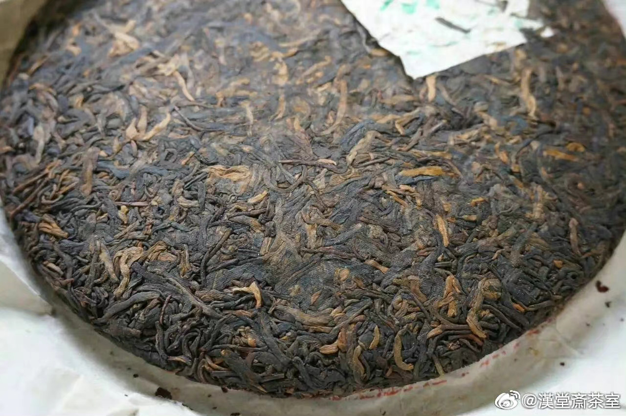 兴海普洱茶7572:最经典的古树熟茶，滋味浓醇厚，回生津