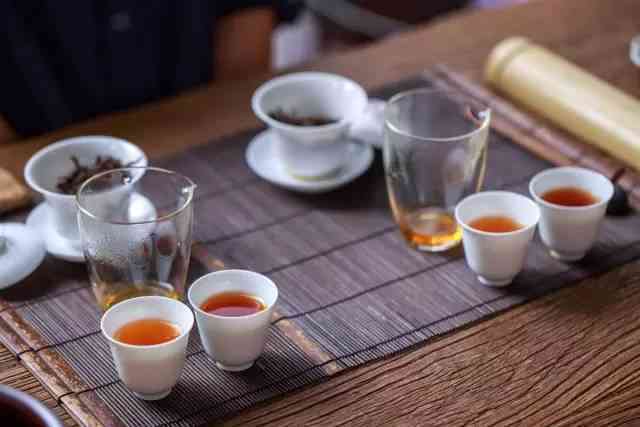 从茶园到茶杯：深入了解普洱茶制作工艺及品鉴技巧的全方位直播间