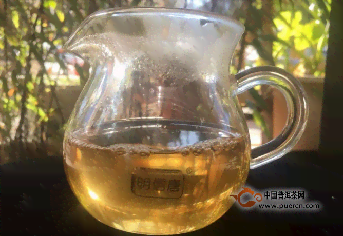 布朗木普洱茶2015