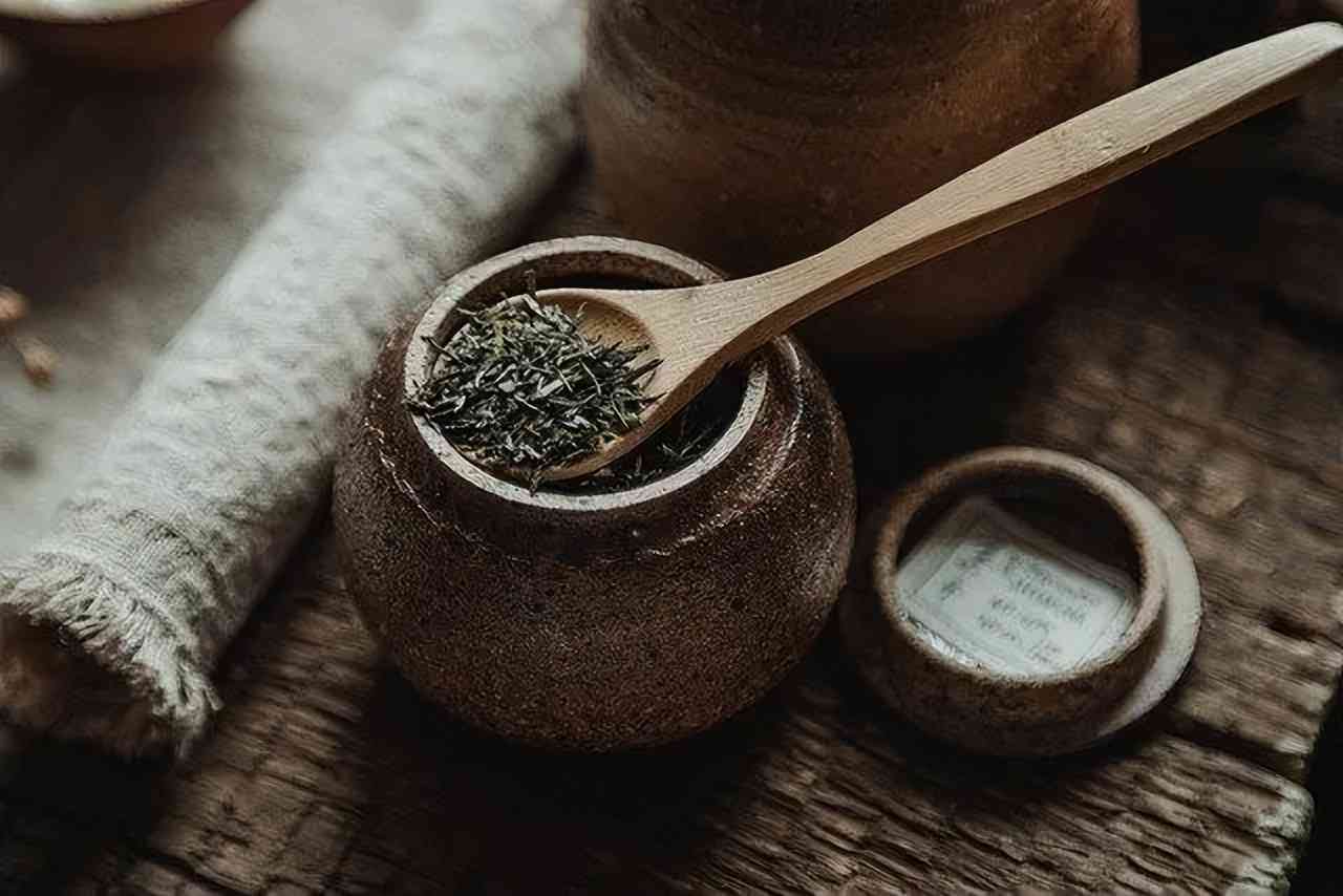 普洱茶库存老茶还是新茶