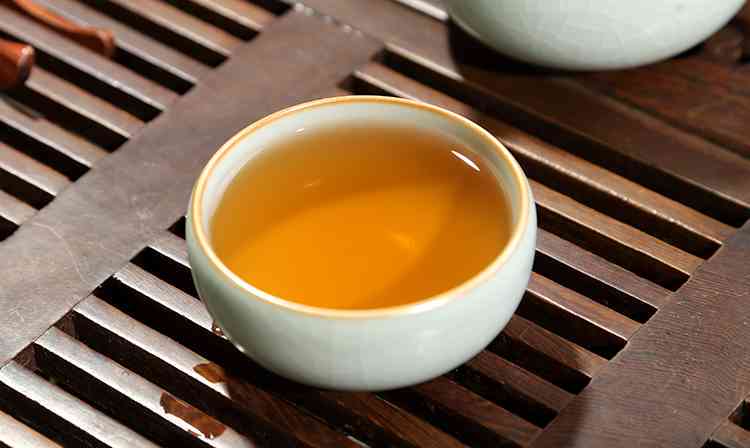 2019年云南普洱茶生茶七子饼茶早春茶：品质、制作工艺与口感全面解析