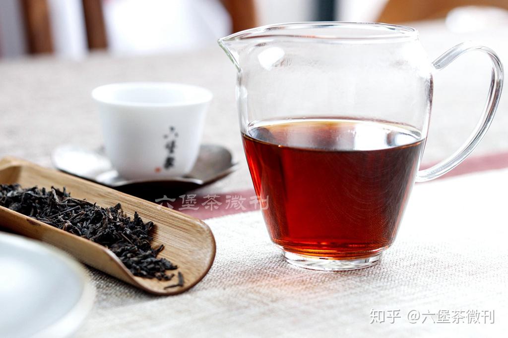 普洱茶与六宝茶哪个好喝