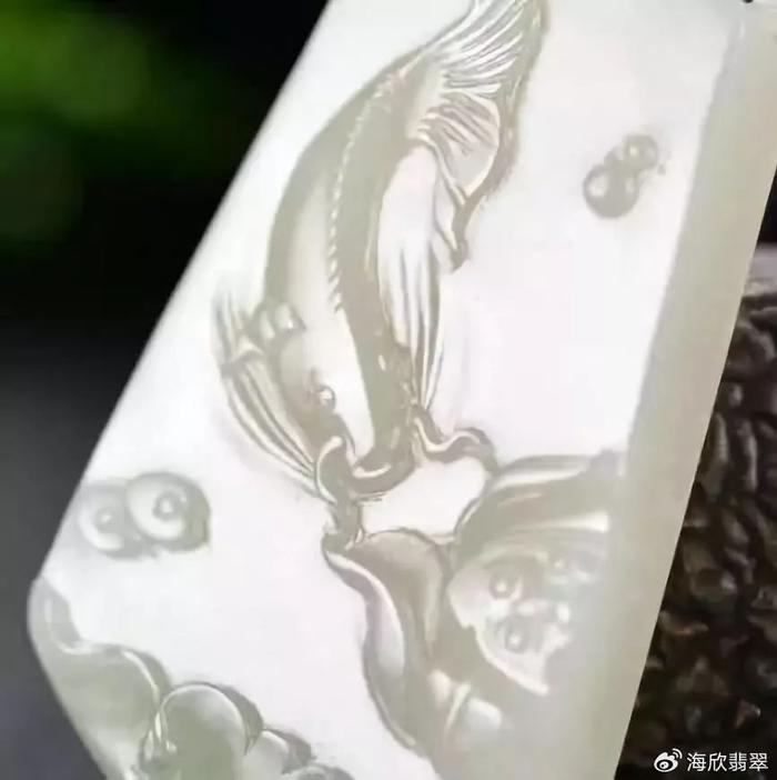 和田玉中的两条鱼象征着什么？探索这一古老的寓意与文化背景