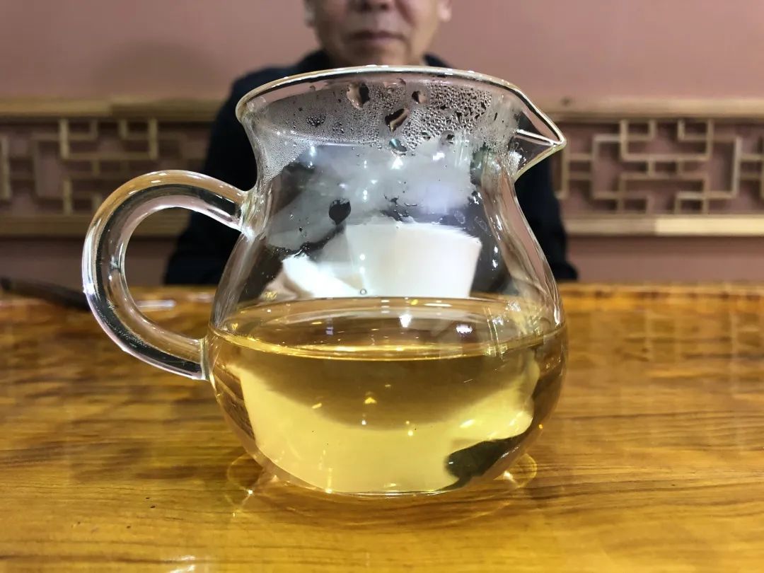 打开一坨普洱茶是什么茶