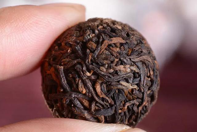 中国高端普洱茶龙珠荣获之一，品味越，古树茶魅力独特