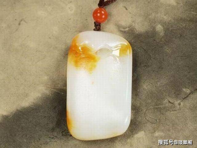 和田玉清洗方法：用凉水还是温水？